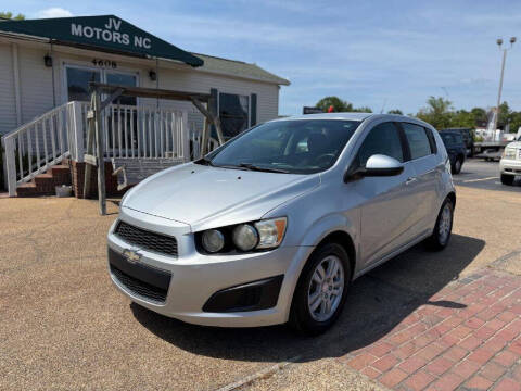 2013 Chevrolet Sonic LT Manual