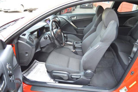 2014 Hyundai Genesis Coupe 2.0T R-Spec