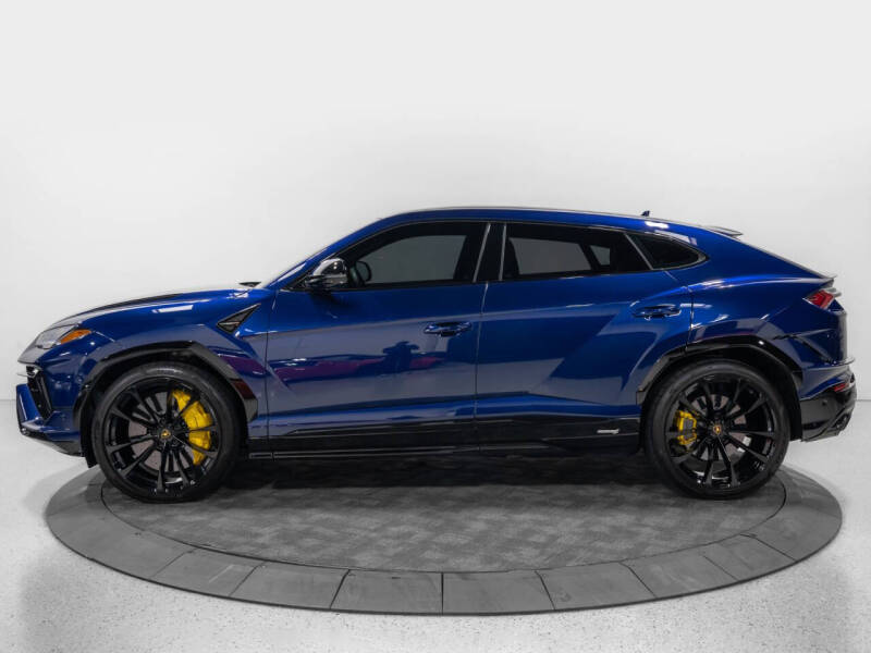 2023 Lamborghini Urus S