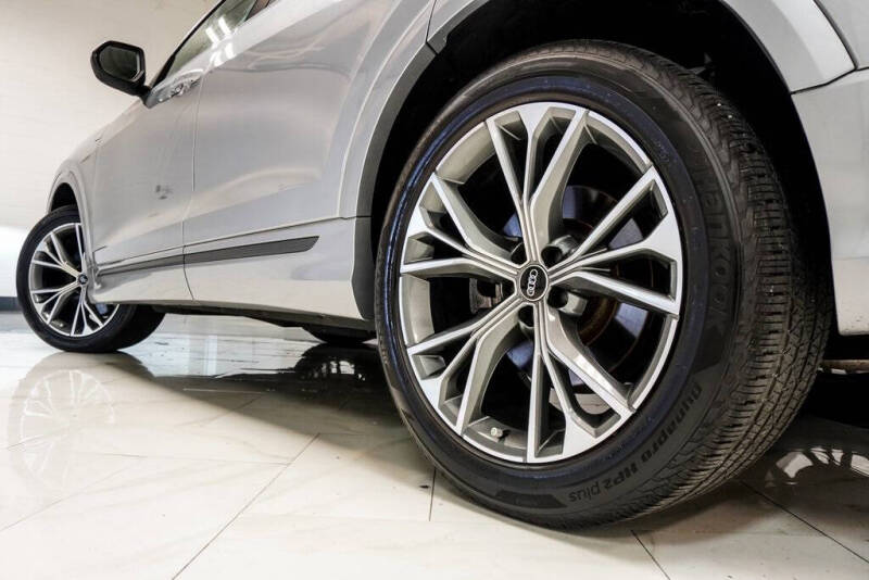 2021 Audi Q8 quattro Premium Plus 55 TFSI