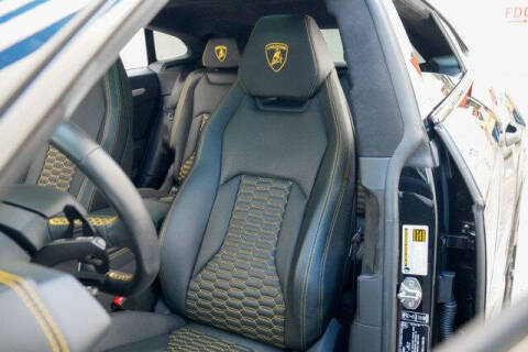 2022 Lamborghini Urus