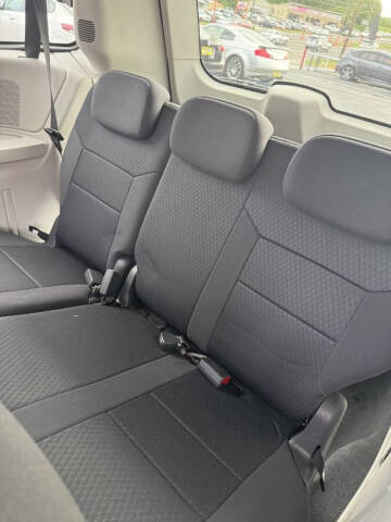 2010 Dodge Grand Caravan SXT