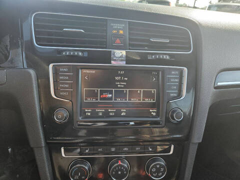 2017 Volkswagen Golf GTI S