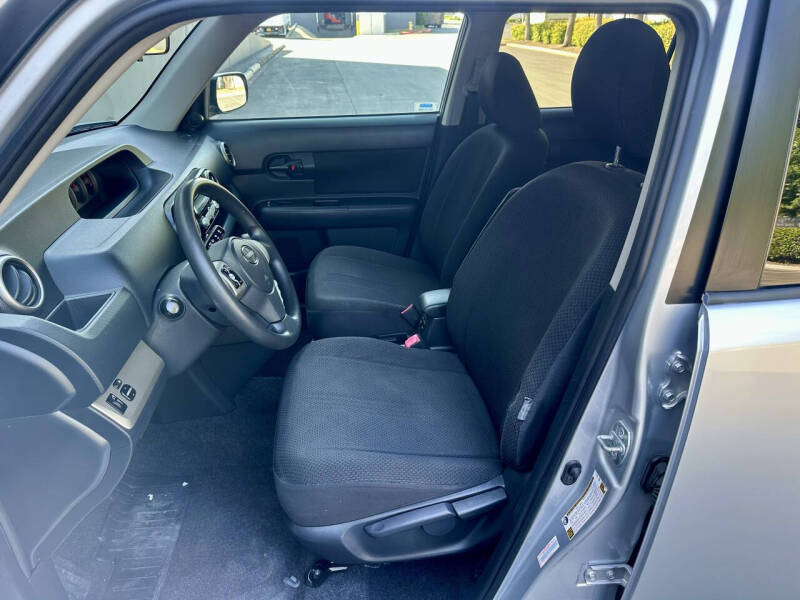 2008 Scion xB