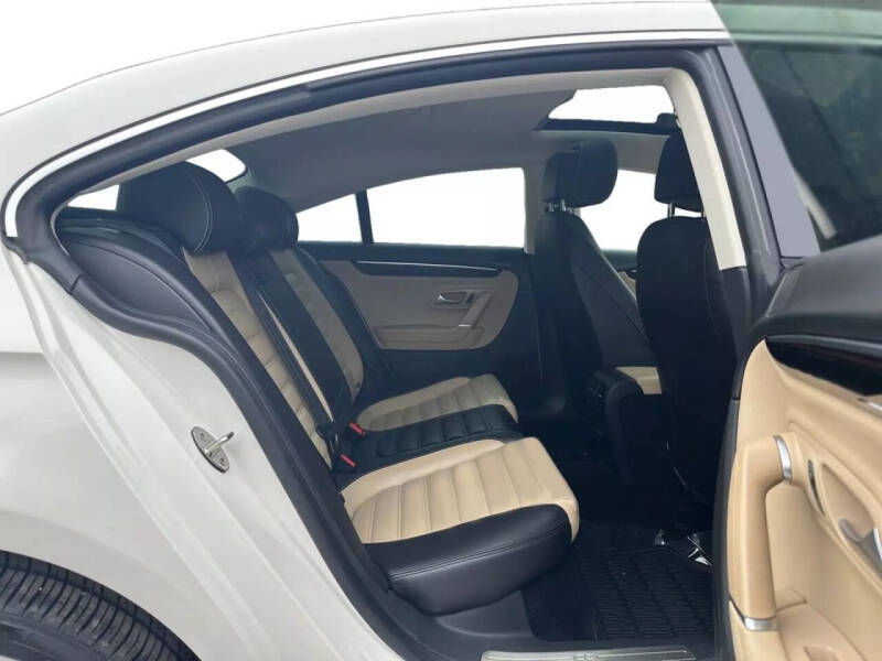 2015 Volkswagen CC 2.0T Executive