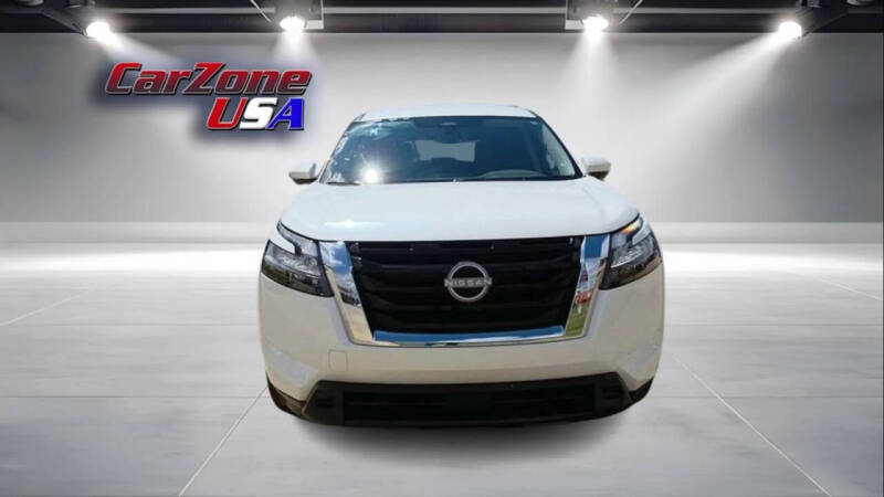 2024 Nissan Pathfinder SV