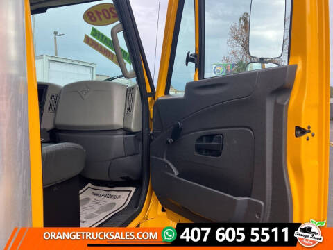 2018 International DuraStar 4300