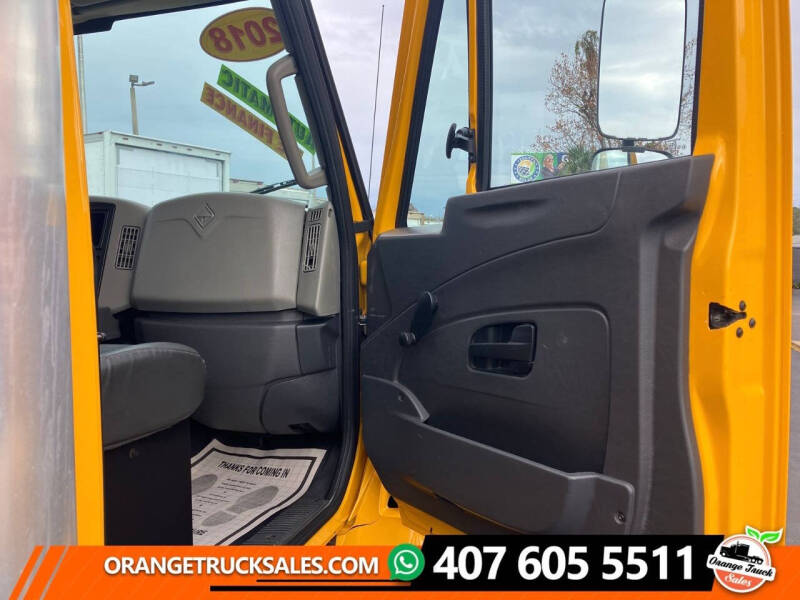 2018 International DuraStar 4300
