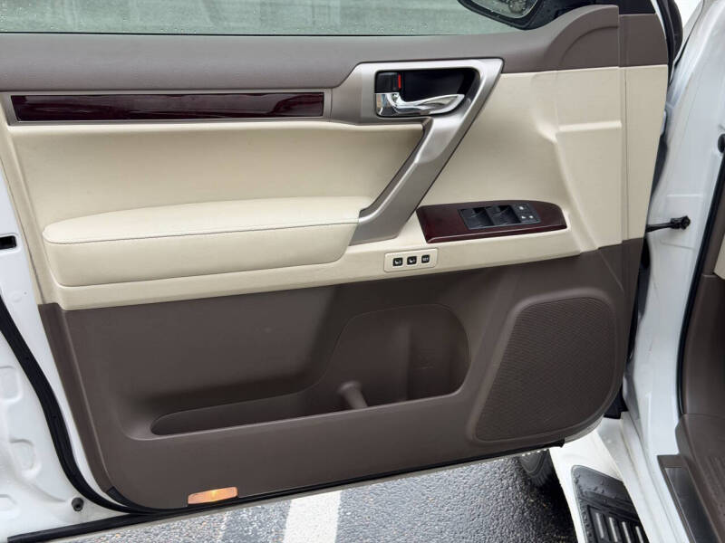 2016 Lexus GX 460