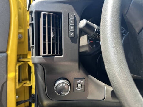 2022 Chevrolet Express 2500