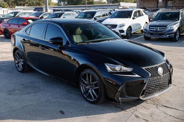 2017 Lexus IS 200t