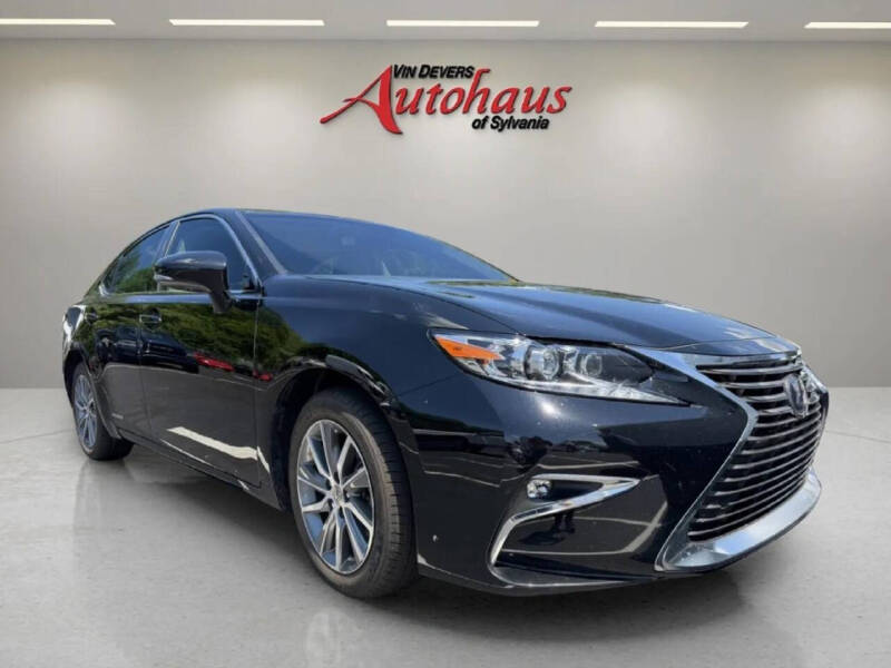 2017 Lexus ES 300h