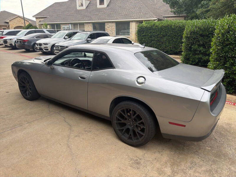 2018 Dodge Challenger SXT