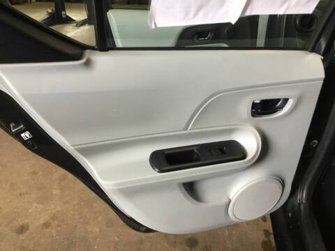 2012 Toyota Prius c Two