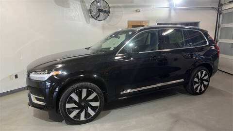 2024 Volvo XC90 Recharge T8 Plus Bright Theme 6P