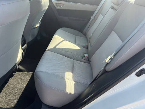 2015 Toyota Corolla LE