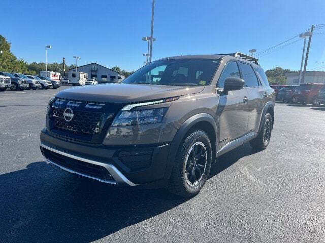 2023 Nissan Pathfinder 3