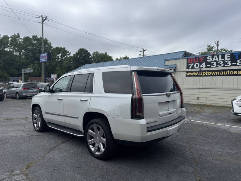 2017 Cadillac Escalade Luxury