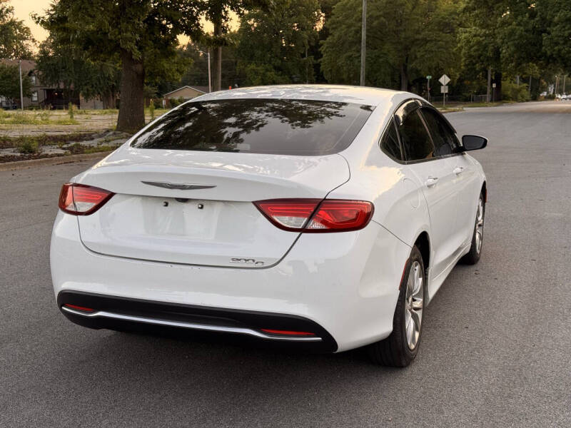 2015 Chrysler 200 C