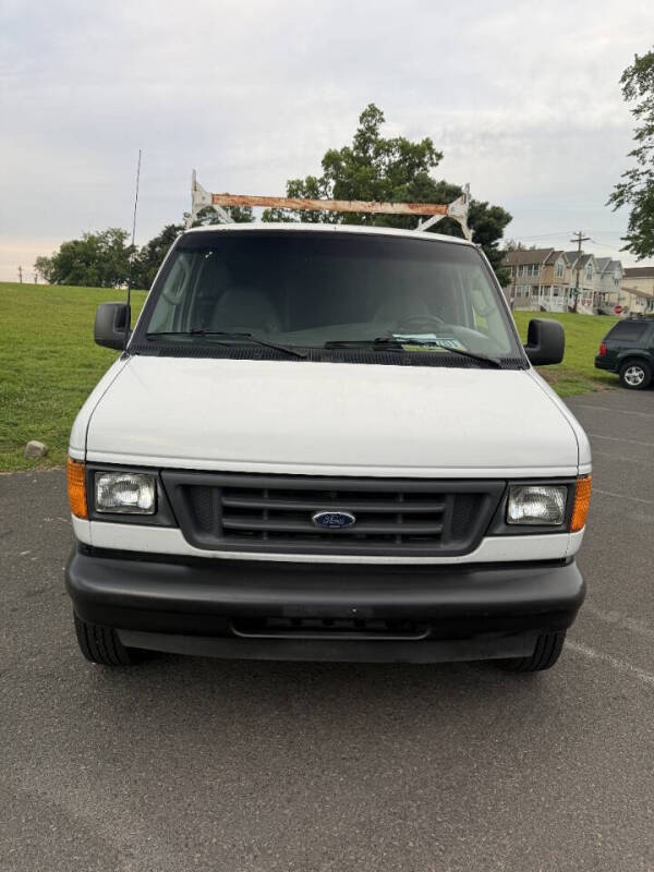2003 Ford E-Series
