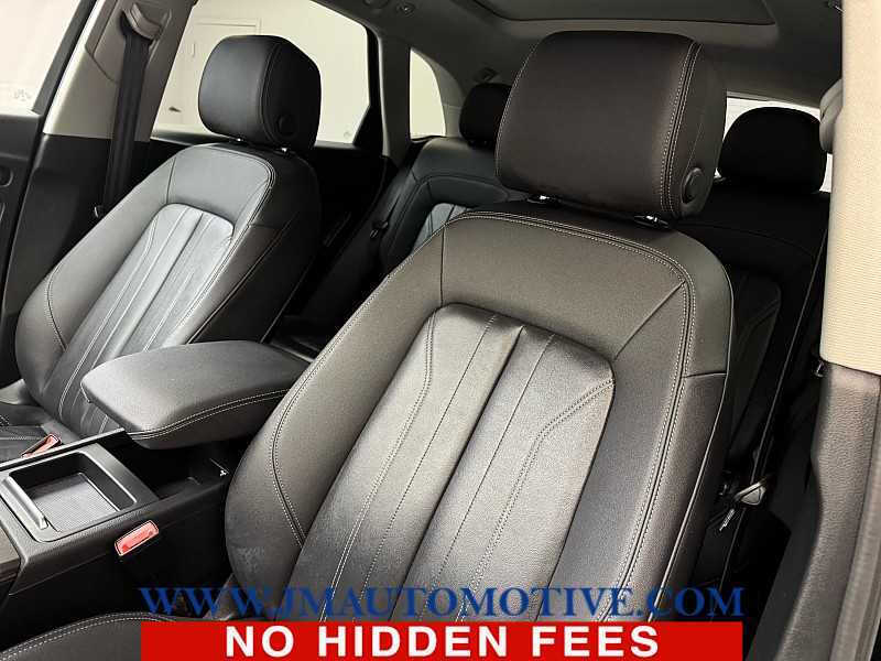 2022 Audi Q5 quattro Premium 40 TFSI