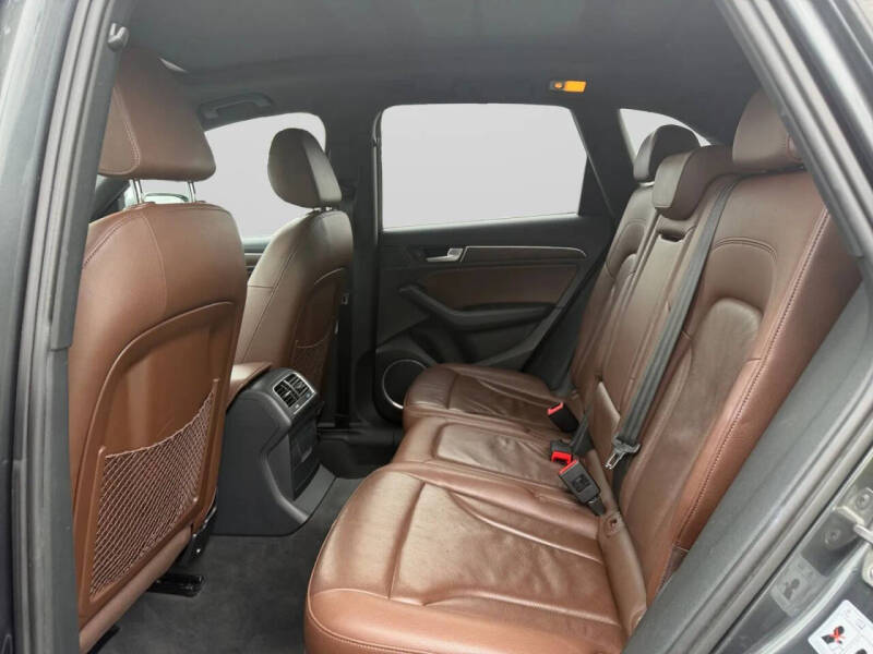 2017 Audi Q5 2.0T quattro Premium Plus