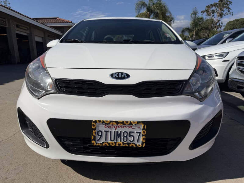 2015 Kia Rio 5-Door LX