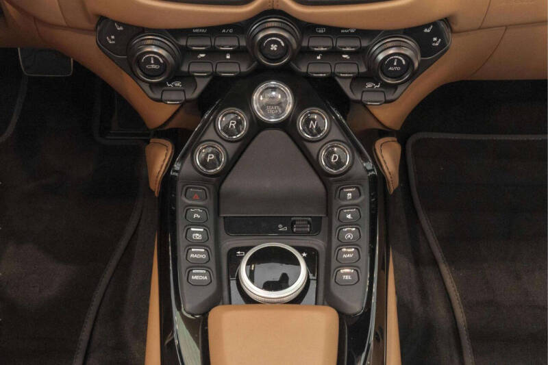 2023 Aston Martin Vantage