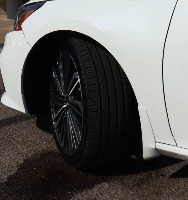 2020 Nissan Altima 2.5 SR