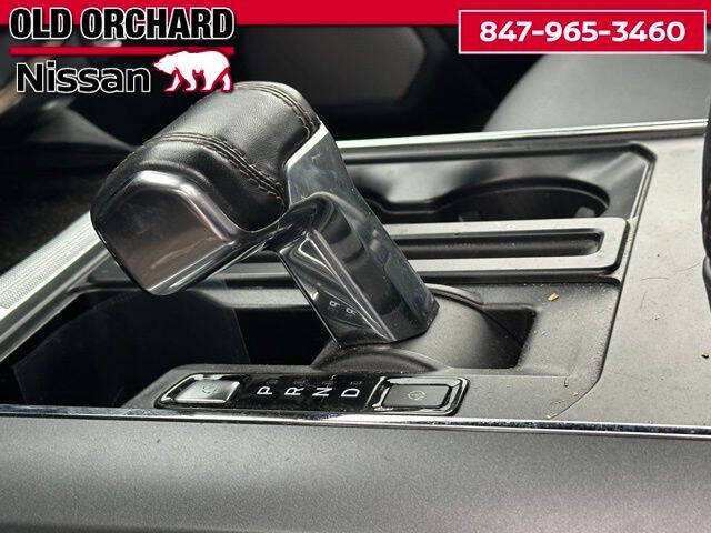 2022 Ford F-150 Lightning Lariat