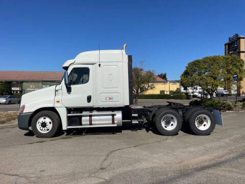 2014 Freightliner Cascadia