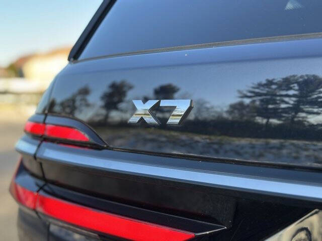 2024 BMW X7 M60i