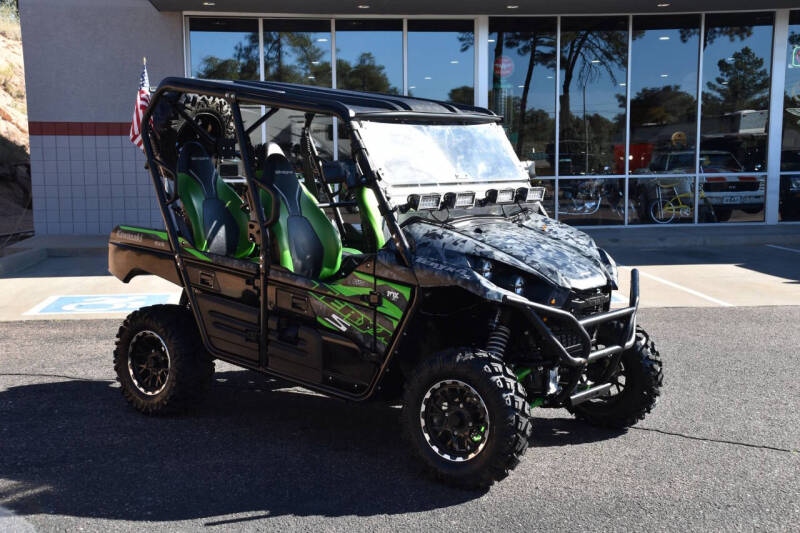 2022 Kawasaki Teryx4 S LE