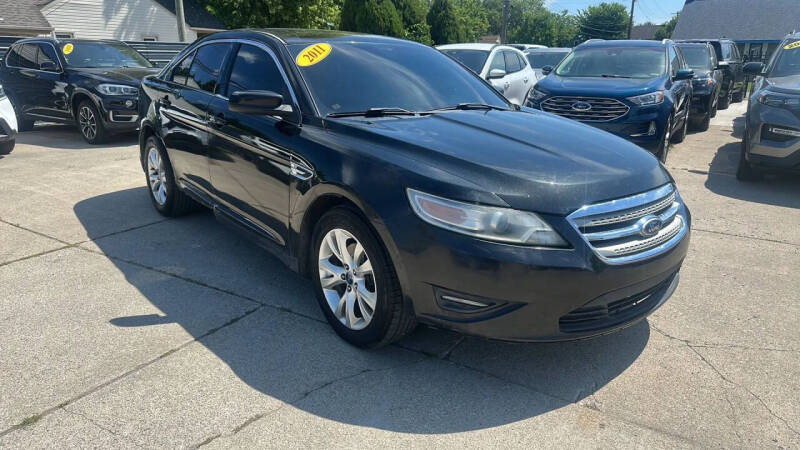 2011 Ford Taurus SEL