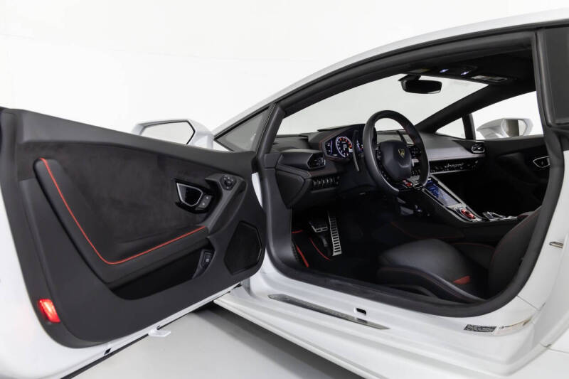 2020 Lamborghini Huracan EVO