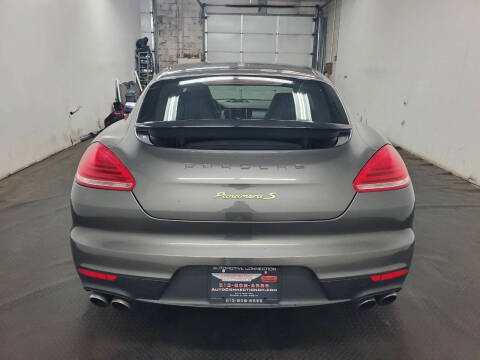 2014 Porsche Panamera S E-Hybrid
