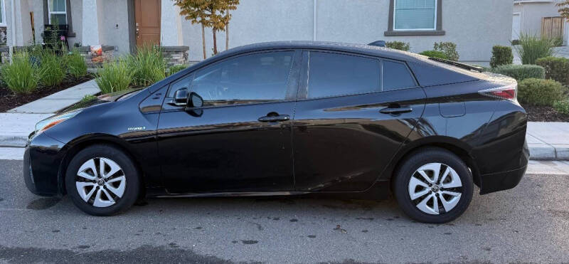 2017 Toyota Prius Three