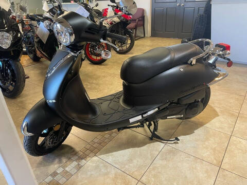 2023 Lance Havana Classic 200i