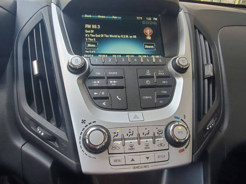 2017 Chevrolet Equinox LS - Photo 13