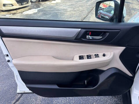 2017 Subaru Outback 2.5i Premium