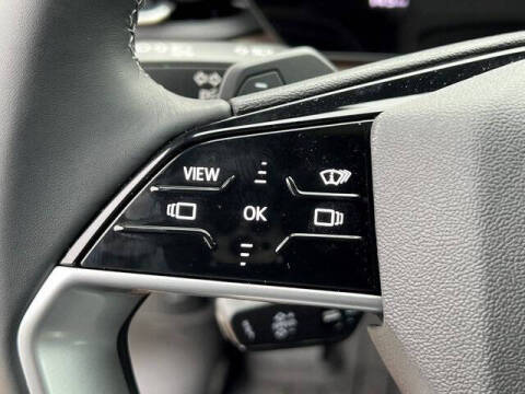 2025 Audi Q5 quattro Prestige TFSI