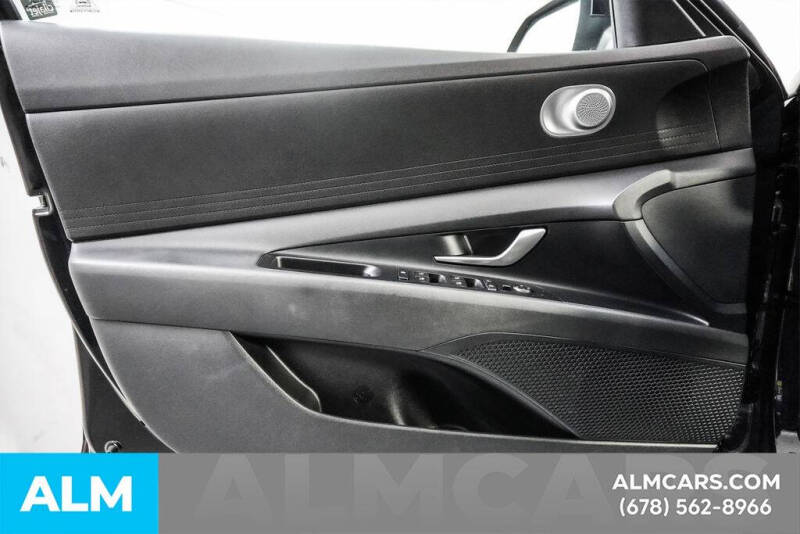 2022 Hyundai Elantra