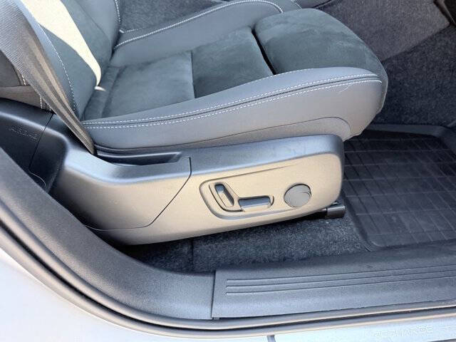 2024 Volvo XC40 Recharge Plus