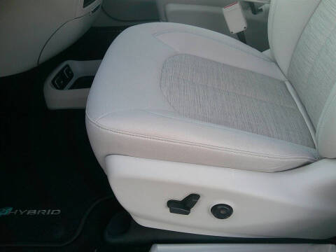 2017 Chrysler Pacifica Hybrid Touring Plus