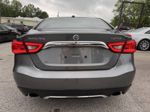 2017 Nissan Maxima Platinum