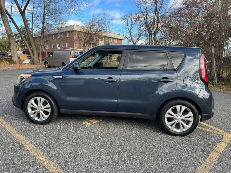 2015 Kia Soul +