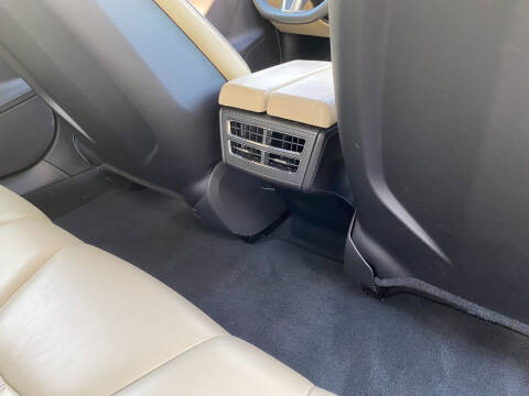 2012 Tesla Model S Performance