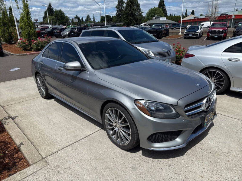 2016 Mercedes-Benz C-Class