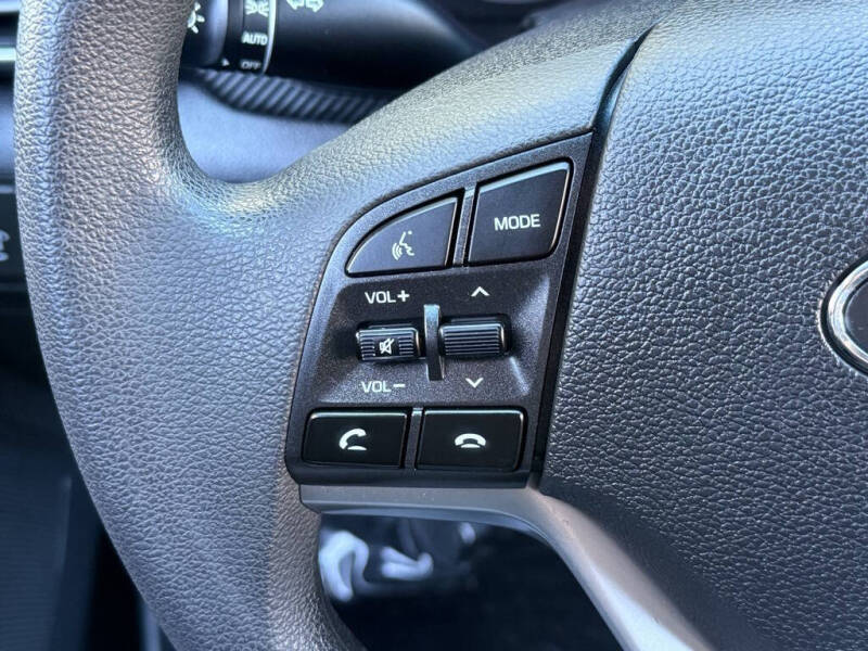 2021 Hyundai Tucson SE