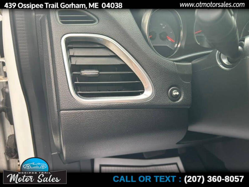 2014 Dodge Avenger SE